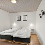 Adia - 300m From The Sea By Interhome Semesterbostad *